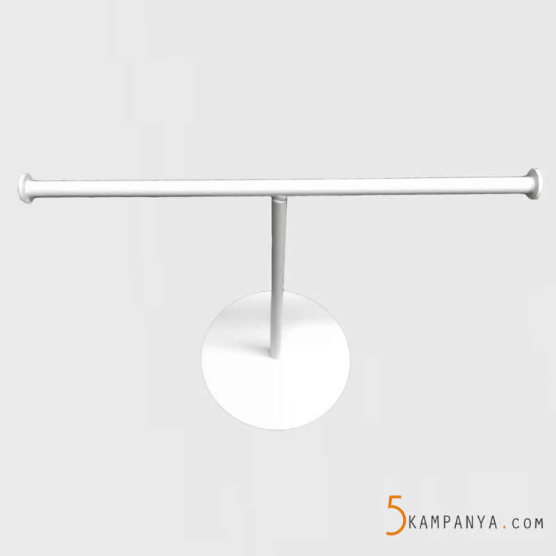 Takı Askılığı, Beyaz